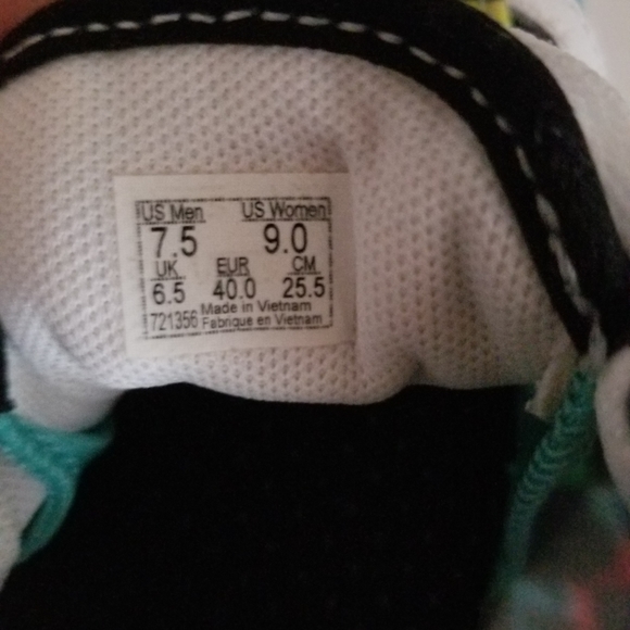 Vans Checkered NO LACES - Picture 4 of 4